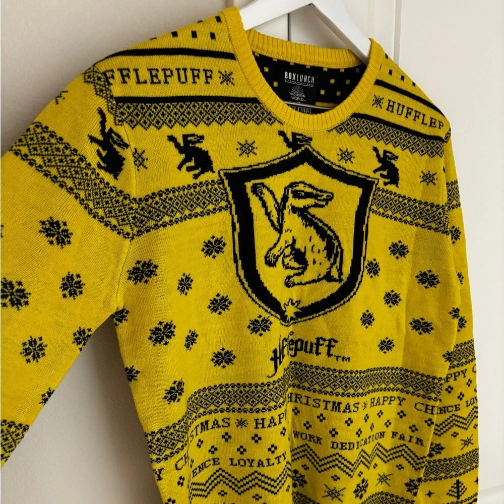 Harry Potter Hufflepuff Christmas Sweater from BoxLunch, Adult Size Small